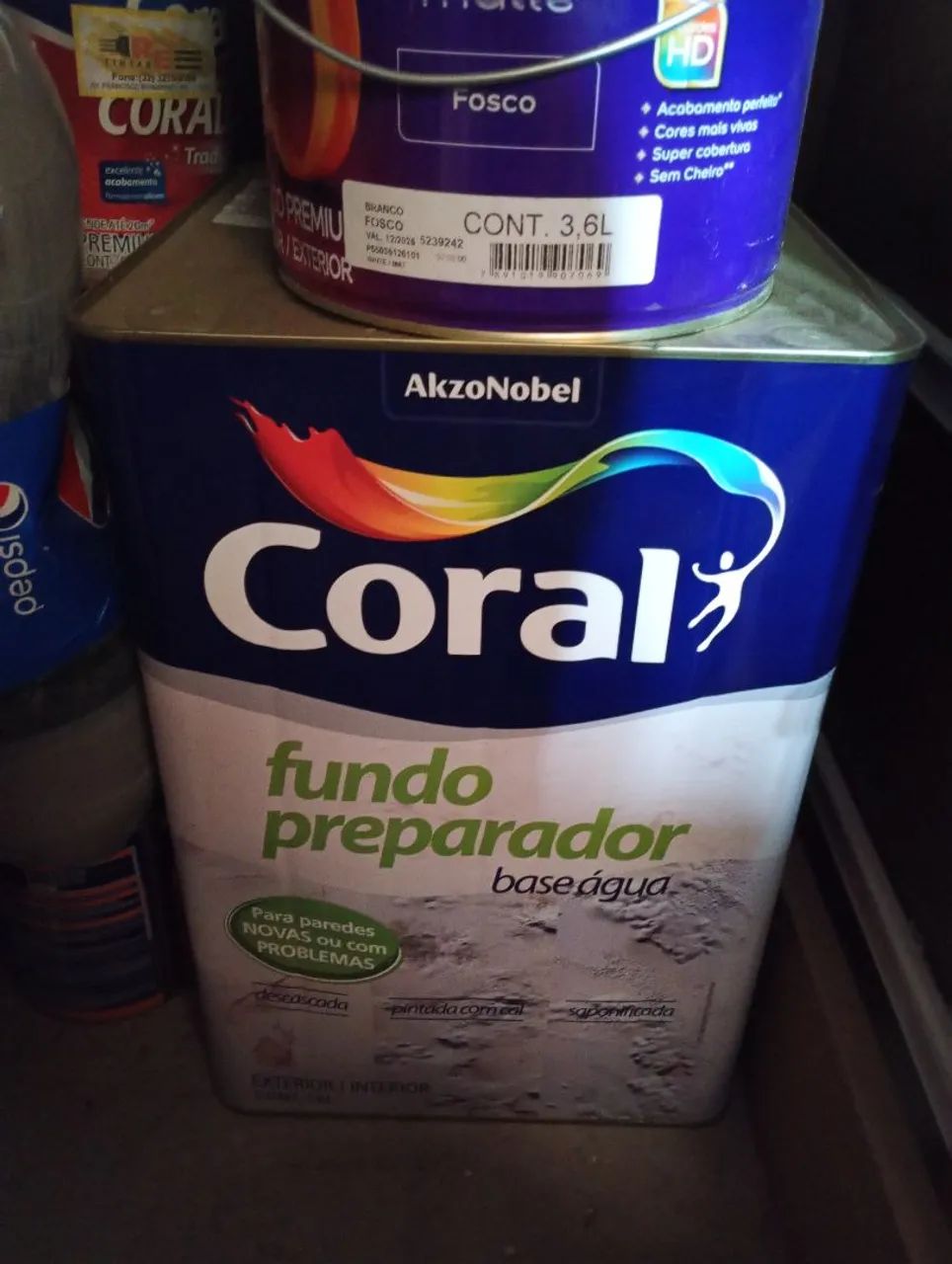Fundo Preparador de Paredes Coral 18 litros e 3,6 litros