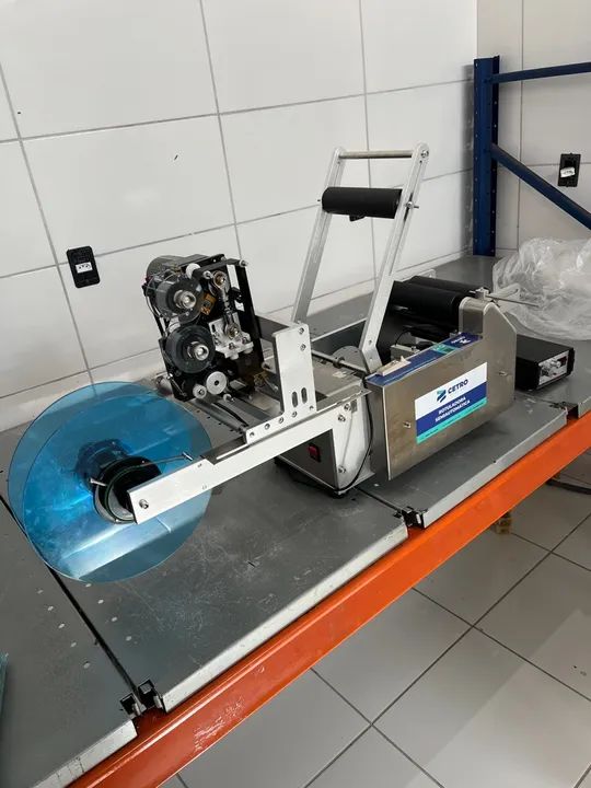 Rotuladora com Datador - Semi-Automática - Foto 2