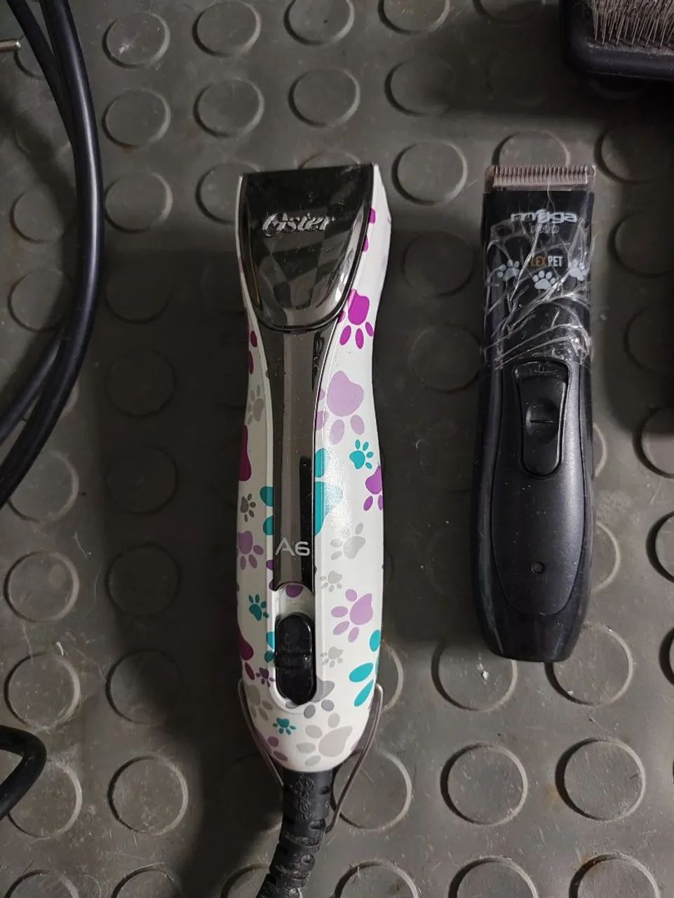 Máquina de tosa, tesouras de tosa, soprador, secador, gaiola, mesa. Banho e tosa completo. - Foto 2