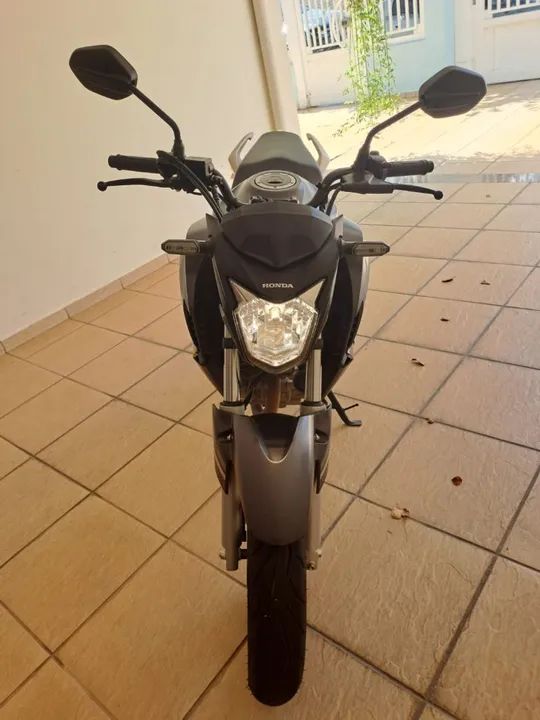 Honda CB TWISTER 250F 2022 - Impecável - Foto 4