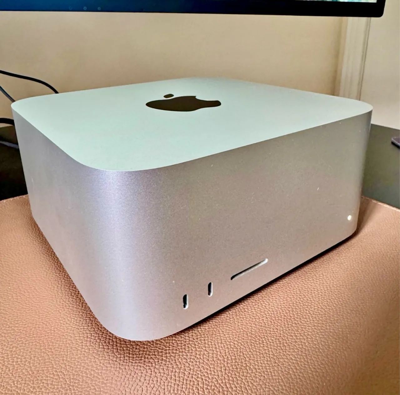Apple Mac Studio M2 Max | 512GB SSD | 32GB RAM - Computadores e