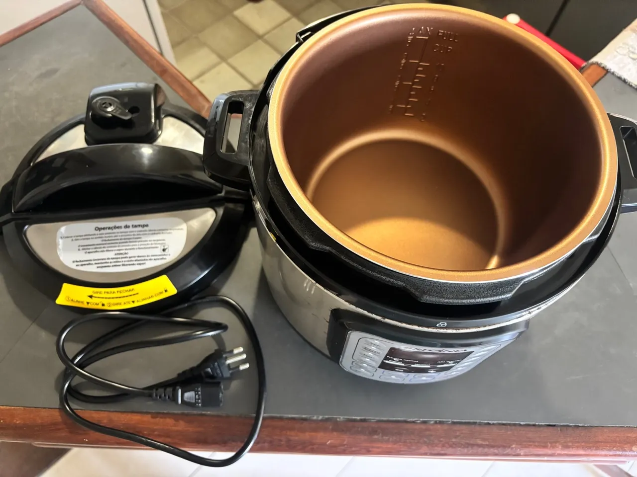 Panela Elétrica de Pressão Britânia
