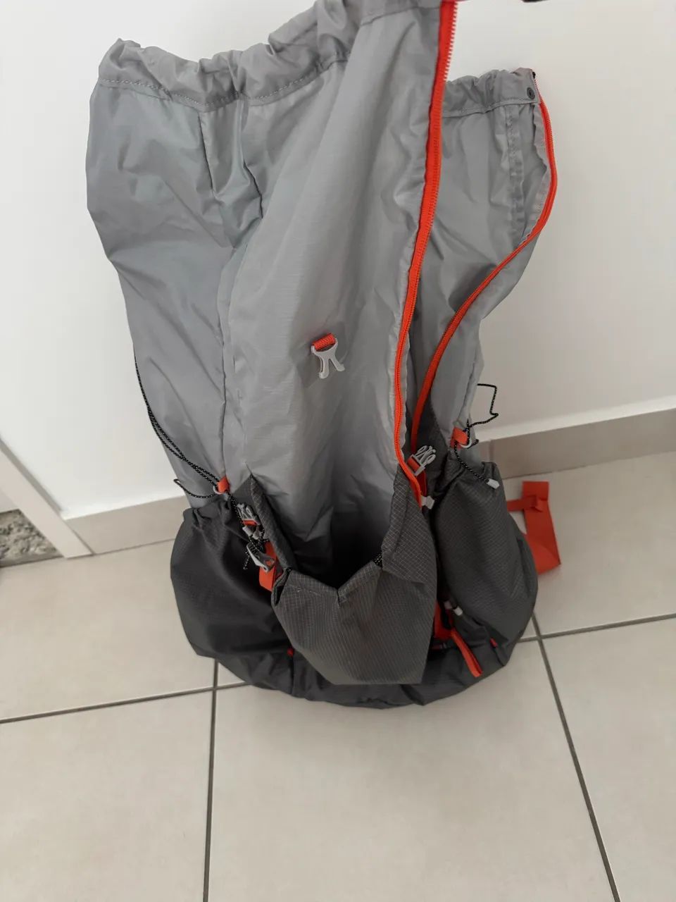 Mochila Trilha Trekking 900 Light 45+10l Domyos Cinza - Foto 5
