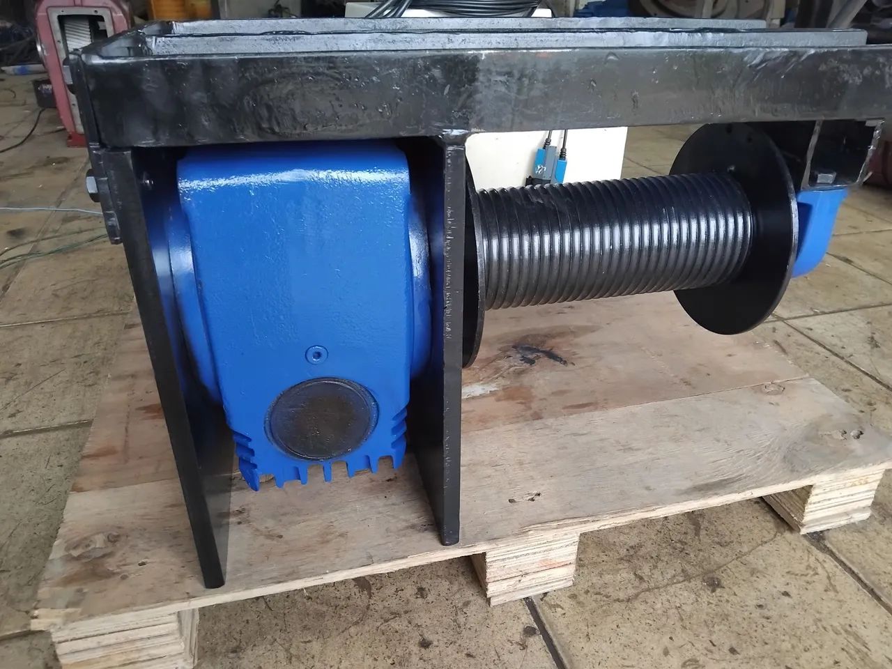 Guincho Elétrico Industrial Monta Cargas