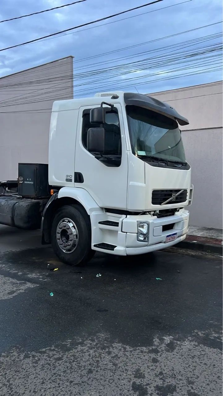 Volvo 310 2011 completo  - Foto 5