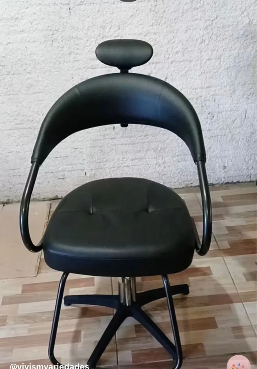 Cadeira Giratória com Encosto e Apoio para Cabeça