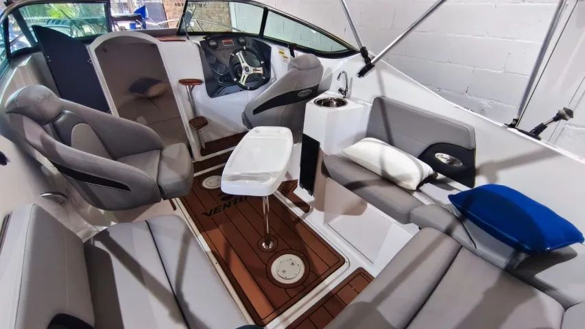 LANCHA VENTURA V215 CABIN COMFORT - Foto 9