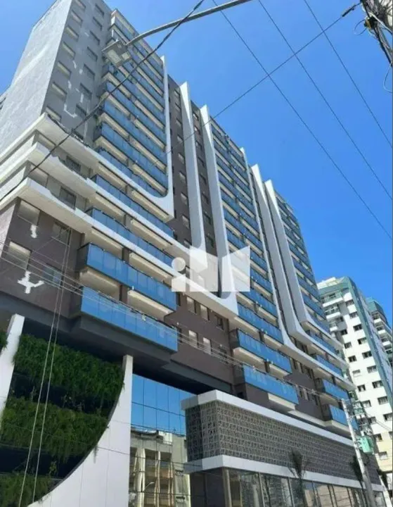OPORTUNIDADE! Edifício CATAMARÃ! Direitos! Apartamento moderno com vista espetacular