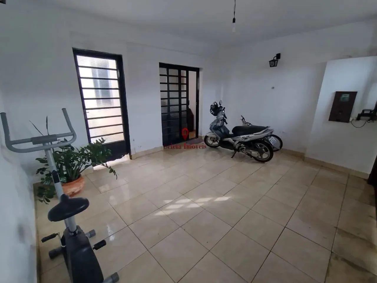 Casa para Venda em Rio Claro, Vila Nova, 3 dormitórios, 1 suíte, 2 banheiros, 2 vagas