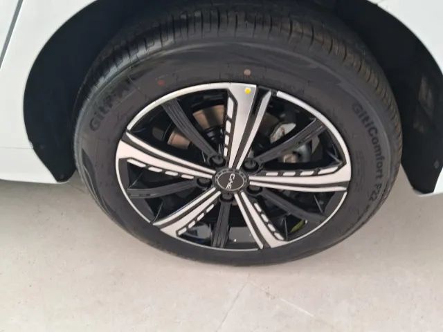 BYD King GS Híbrido Plug-in: Eletricidade + Gasolina 0 km  2025 (2 1) 9 6 4 15 - 4 5 6 0 - Foto 4