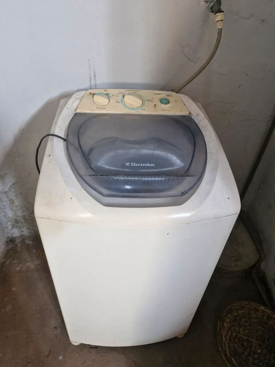 Máquina de Lavar Electrolux Turbo