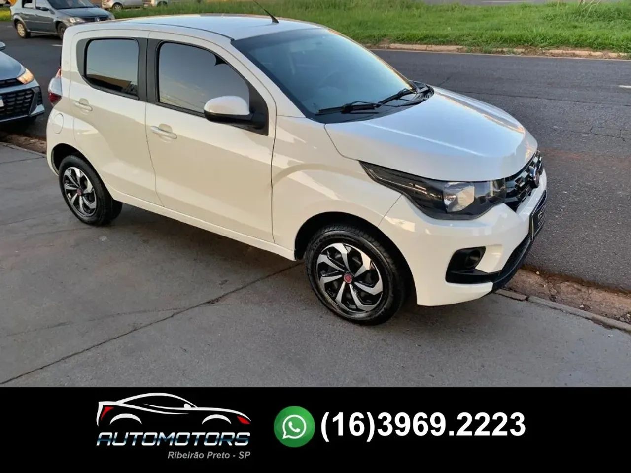 FIAT MOBI 1.0 EVO FLEX LIKE. MANUAL BRANCO 2017 - Foto 3