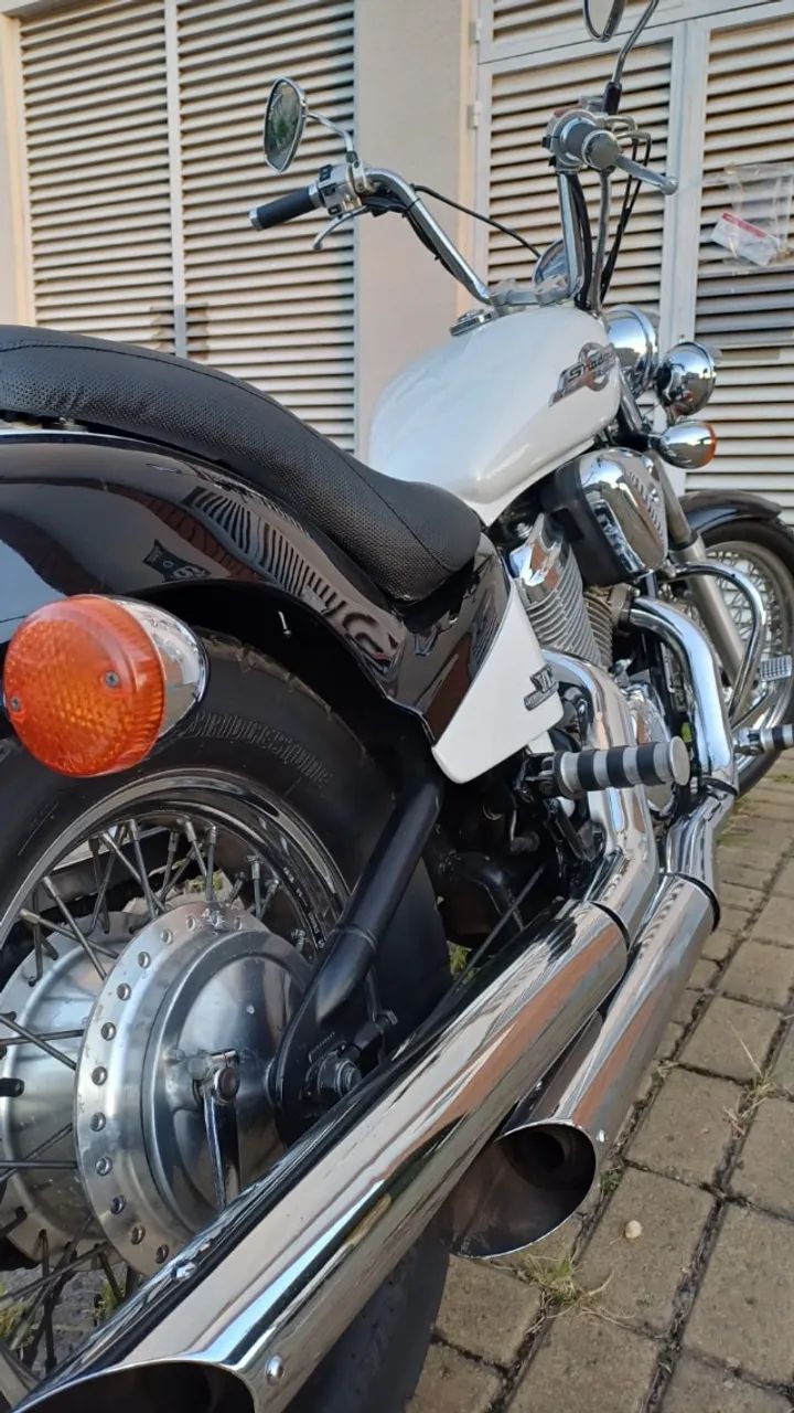 Shadow 600