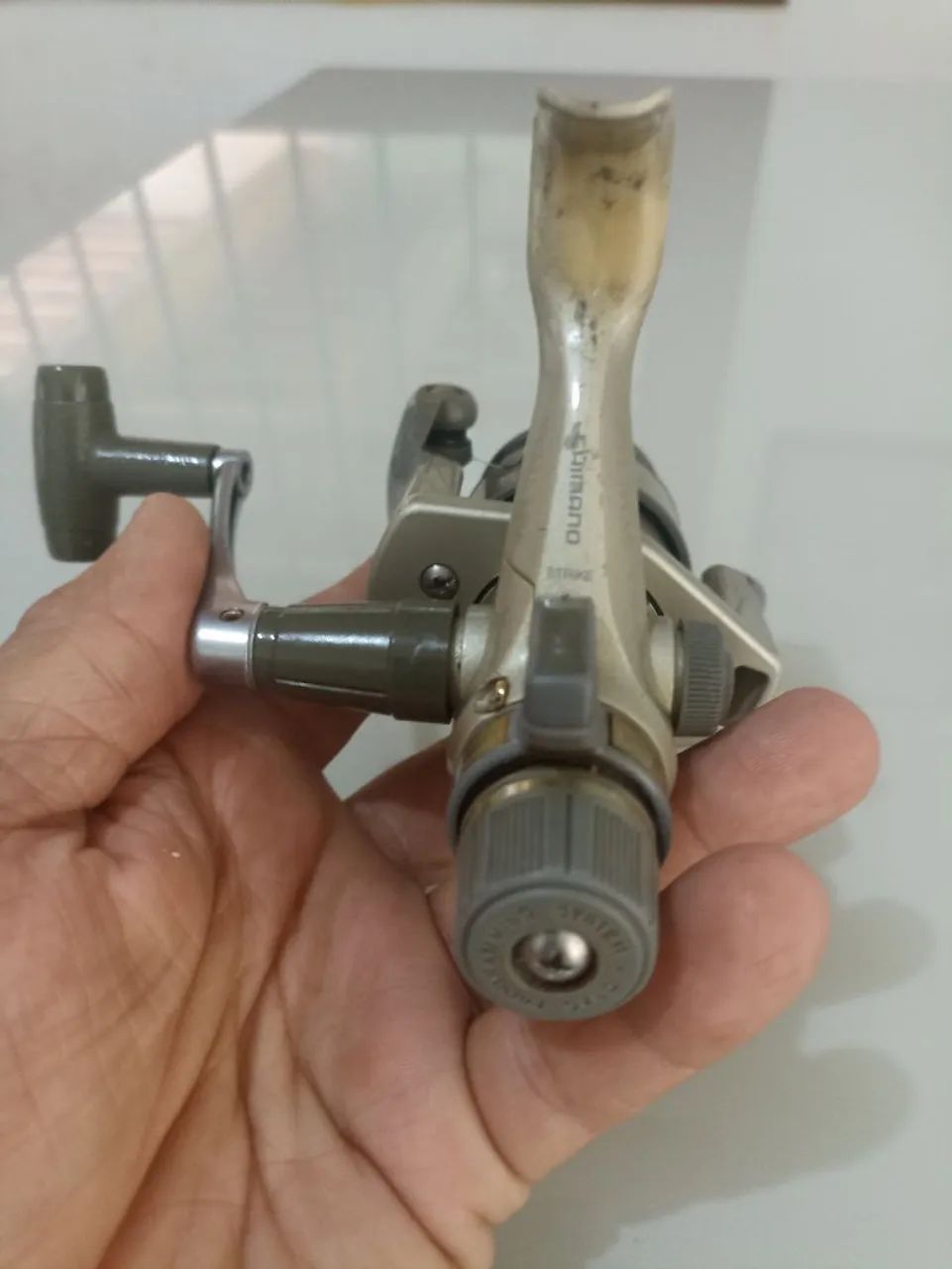 Molinete Shimano Aero 2000 Japão  - Foto 4