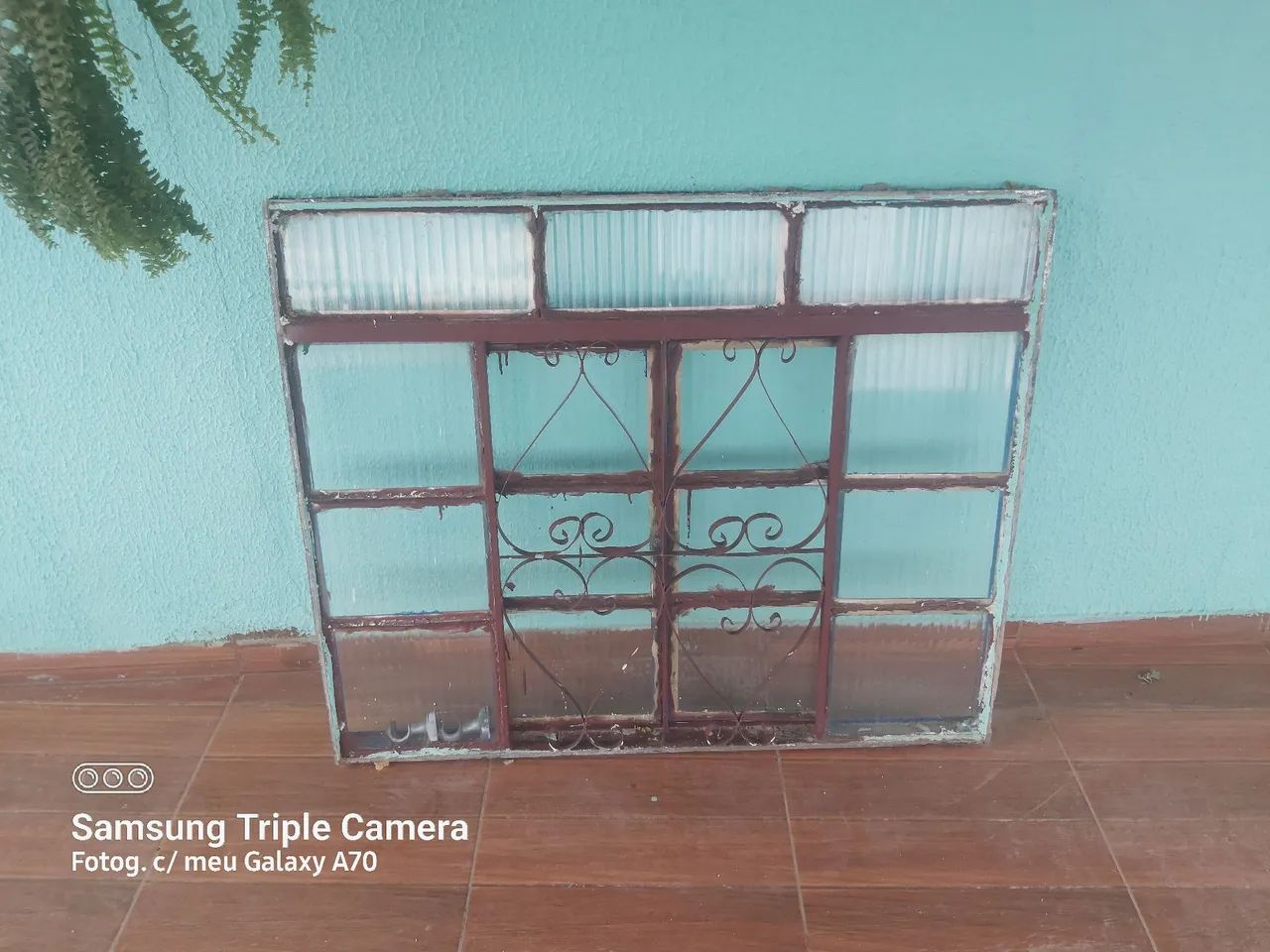 Kit 2 portas com vidro,1 portão de grade 1 janela com vidro - Foto 4