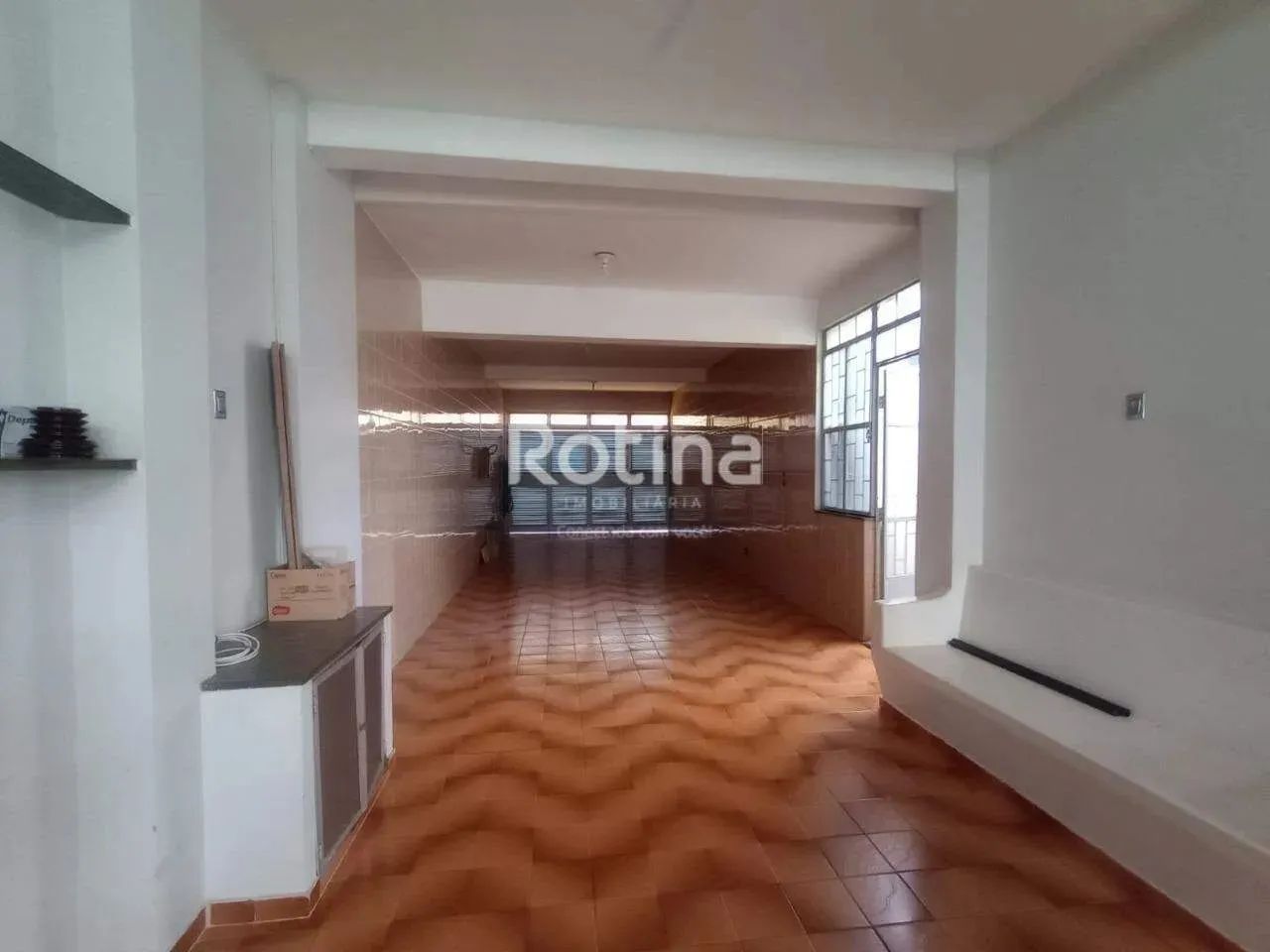 Prédio Inteiro à venda, 4 quartos, Centro - Uberlândia/MG - Rotina Imobiliária - Foto 2