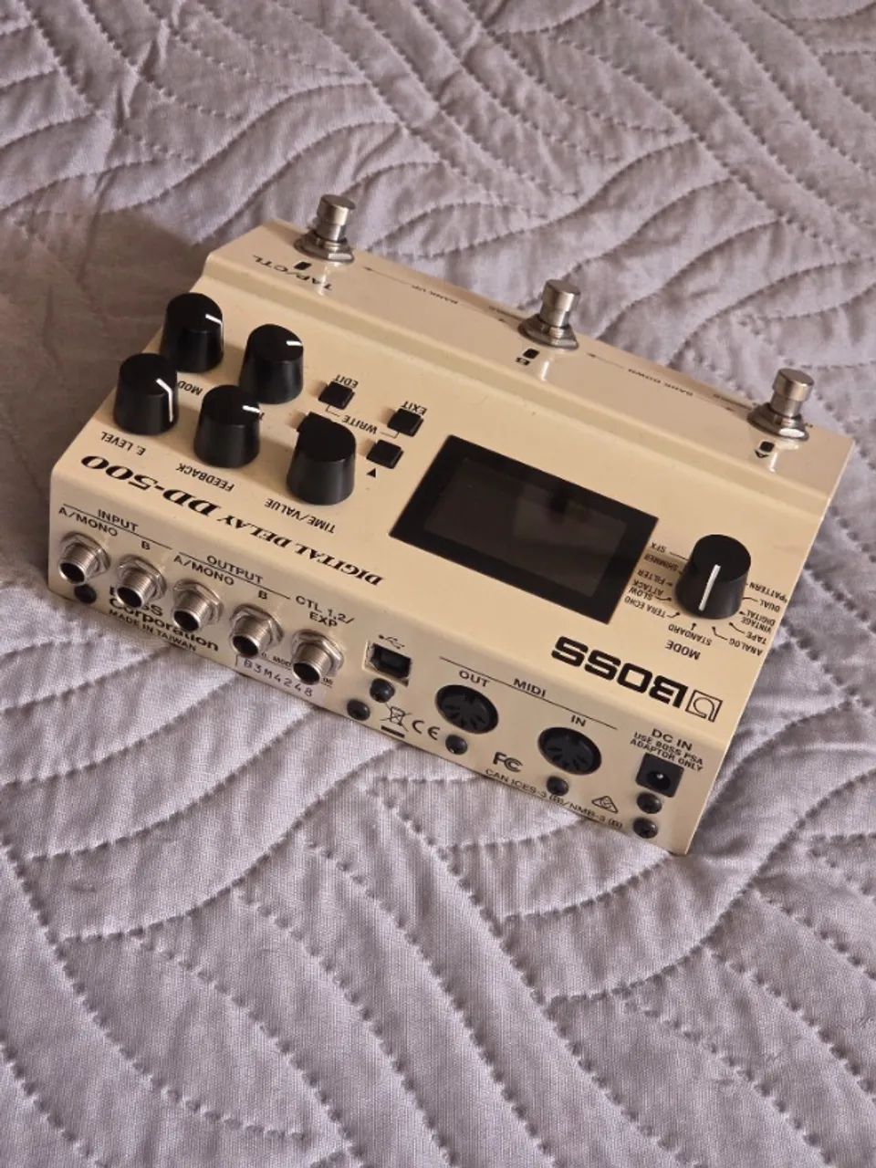 BOSS DD-500 | Pedal Multiefeitos de Delay Digital | NOVO