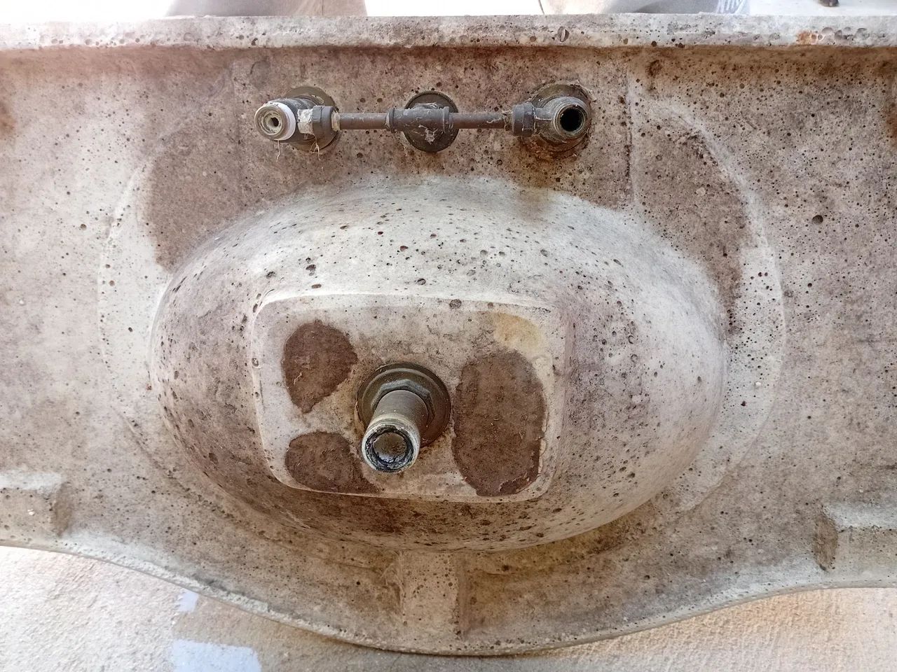 Cuba de cerâmica para banheiro - Foto 2