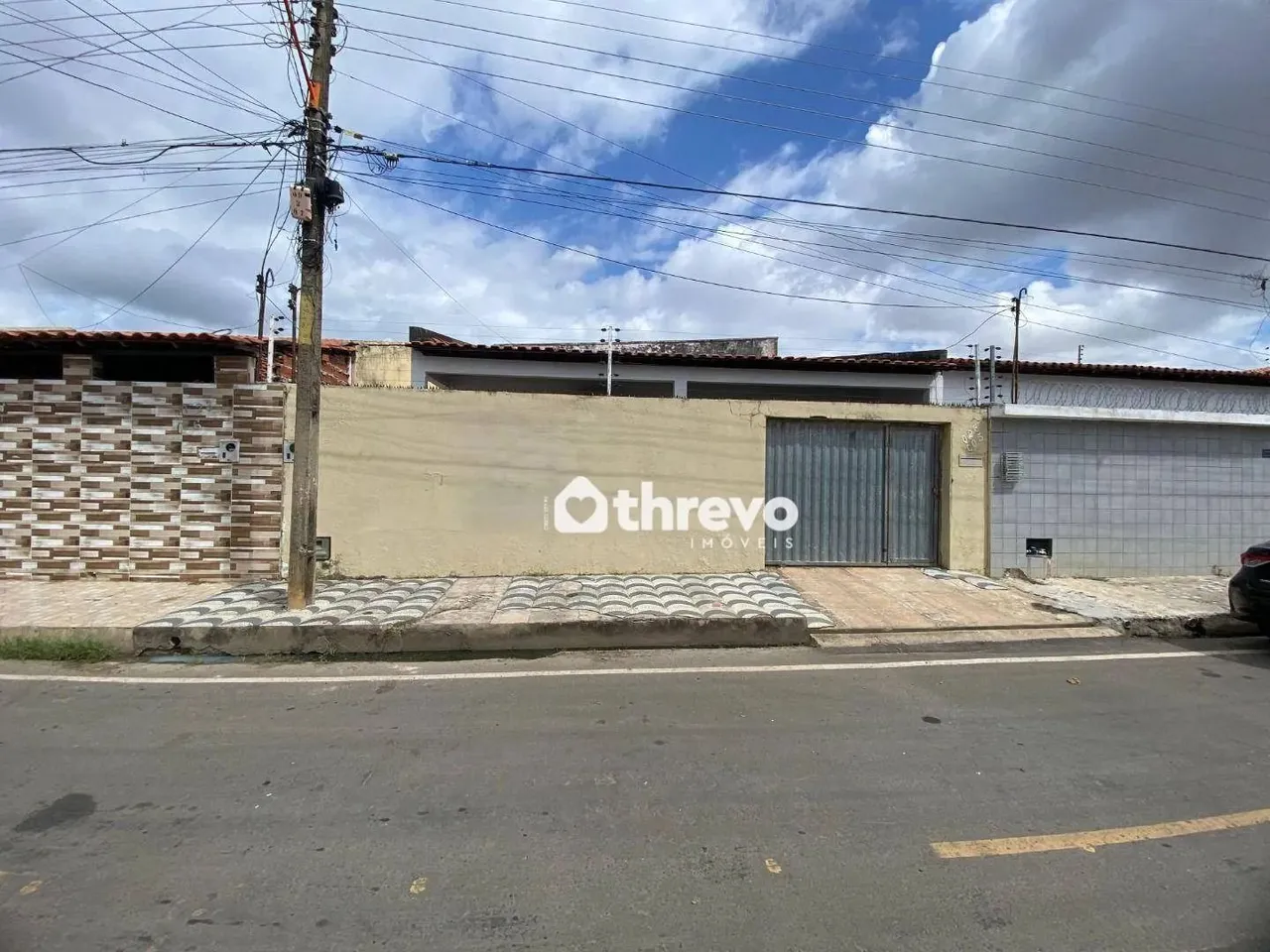 Casa com 3 dormitórios à venda, 180 m² por R$ 400.000,00 - Saci - Teresina/PI