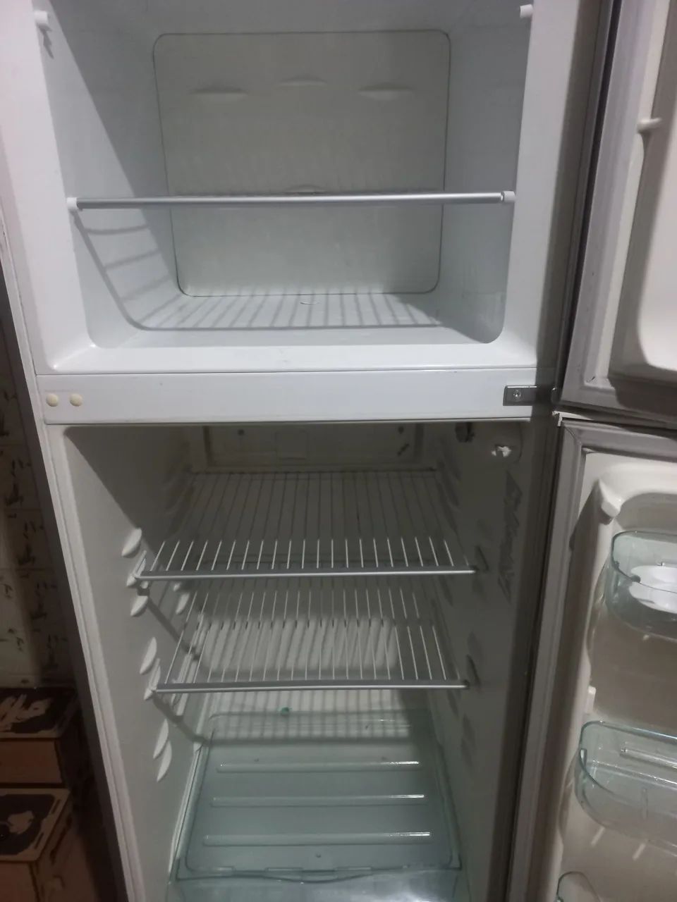 GELADEIRA 359L - DC39A ELECTROLUX - Foto 5
