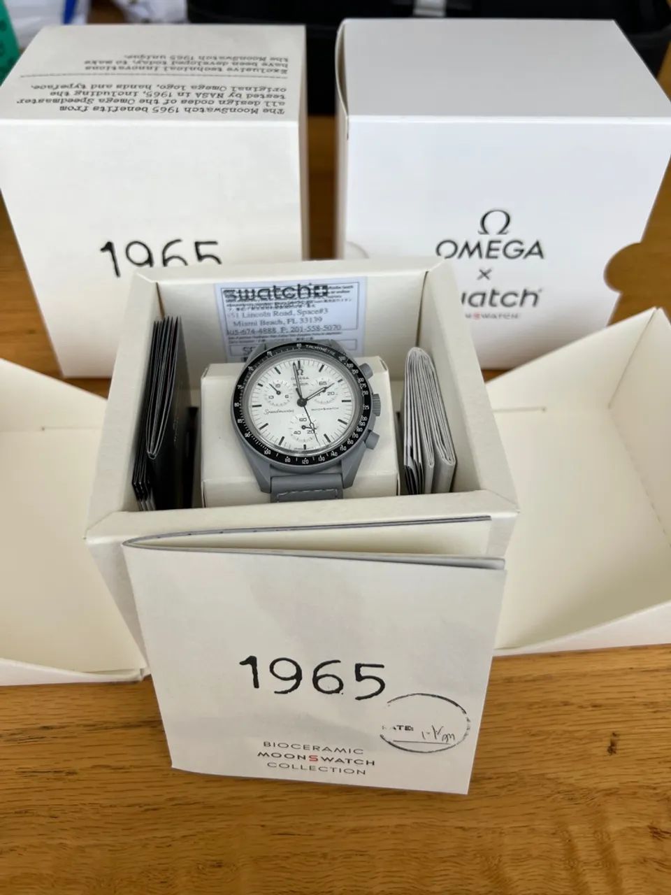 Swatch 「Whi_Mem」 稼働確認済み Omega x Swatch MoonSwatch - Mission to the Moonphase 1965 - NOVO