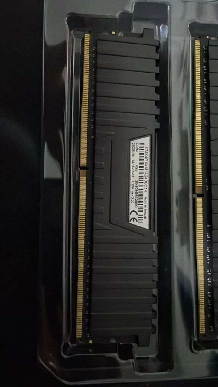 Memoria ram 2x 4gb 2.400mhz - Foto 2