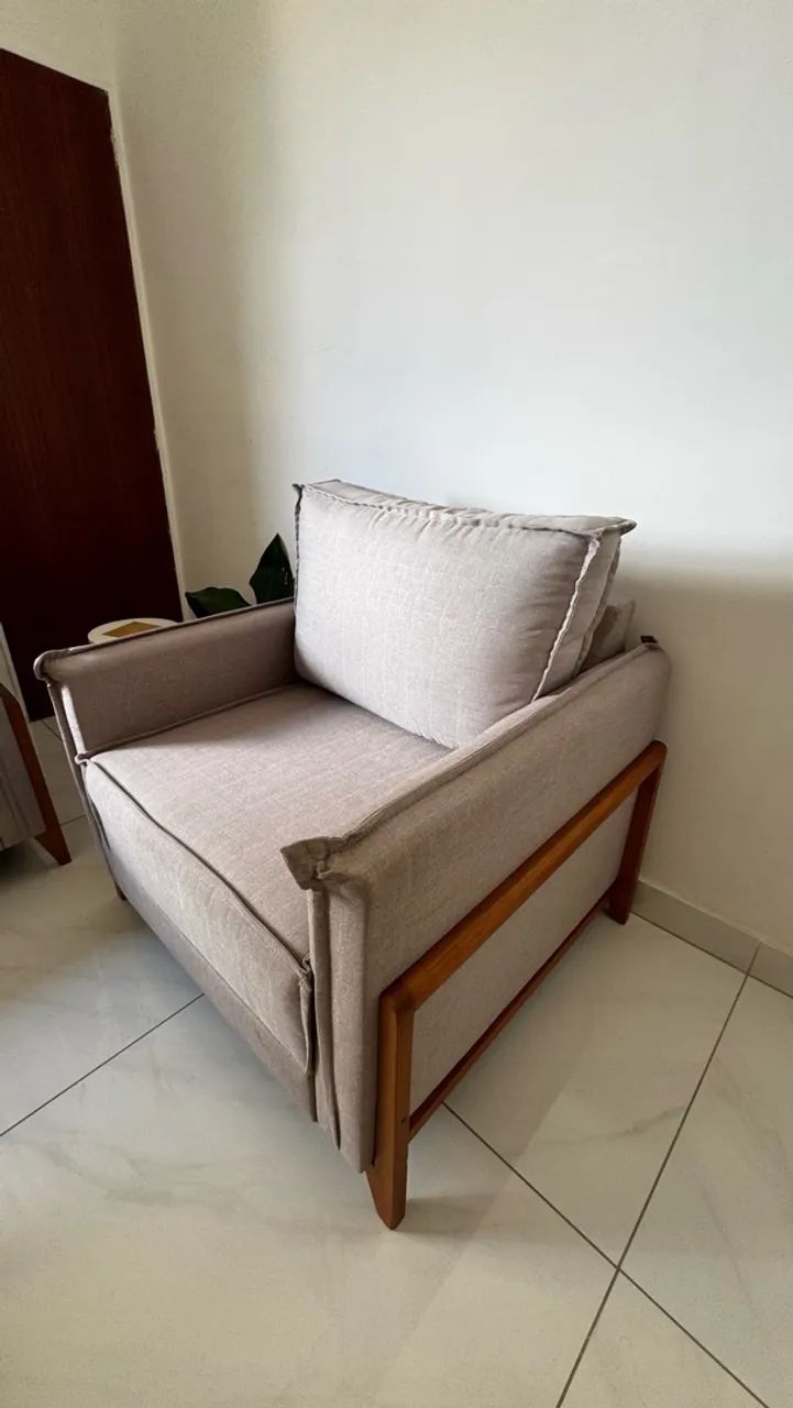 POLTRONA D33 EM LINHO E MADEIRA MACIÇA  - Foto 3
