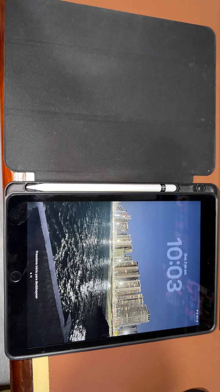 iPad 8 128Gb Cinza Espacial + Apple Pencil Primeira Geração 