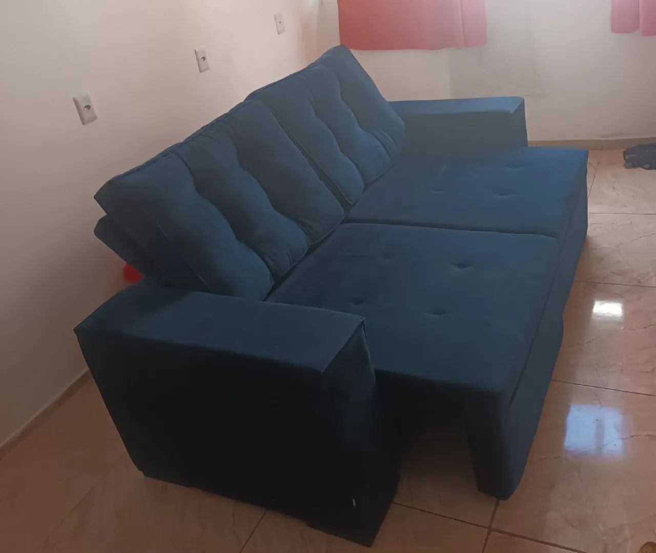 Sofá retratil 4 lugares