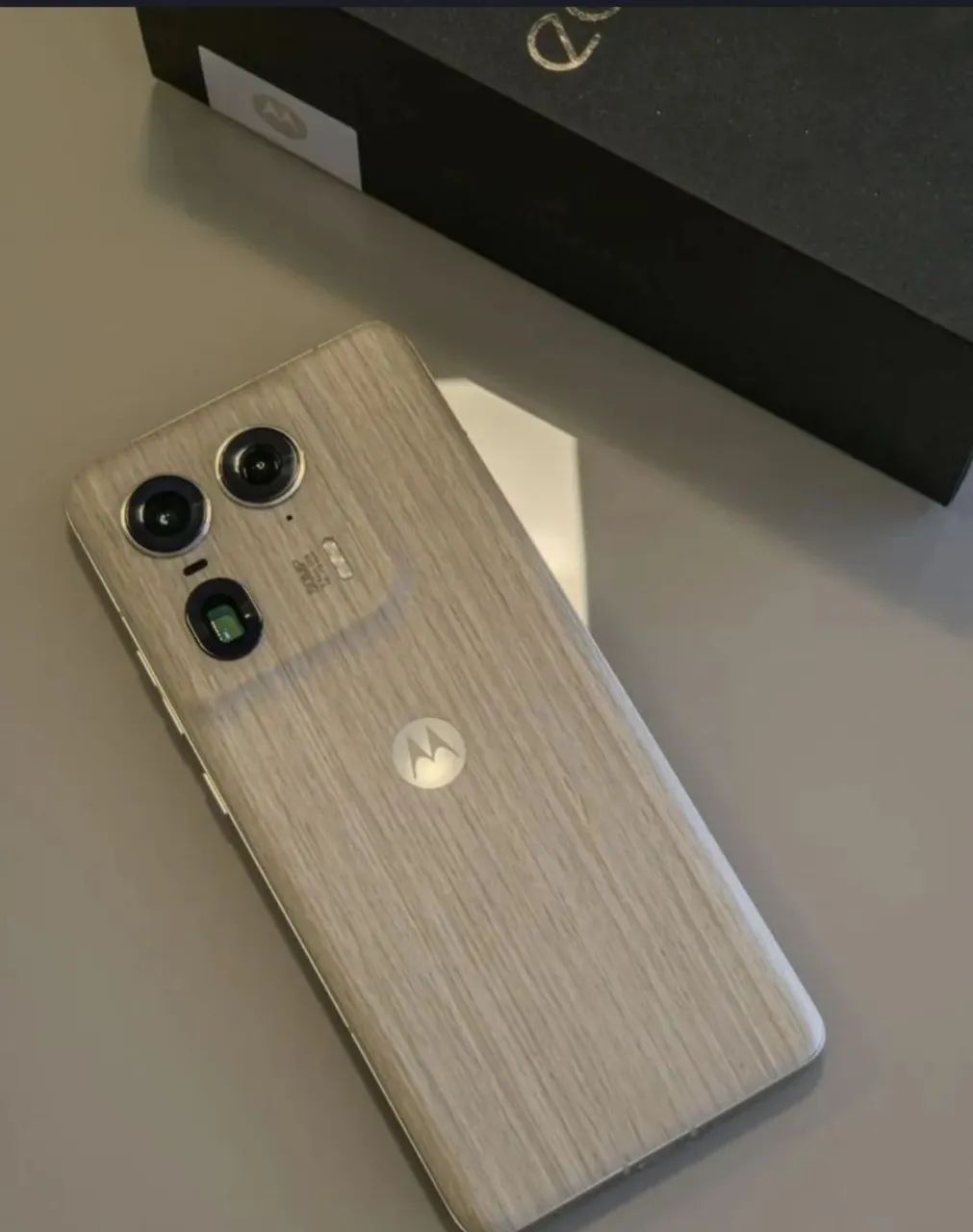 Edge 50 ultra 512gb