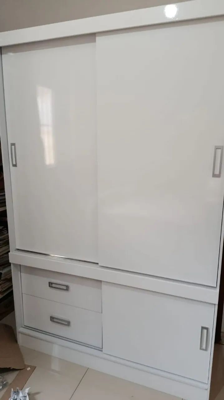 Guarda Roupa portas de correr 