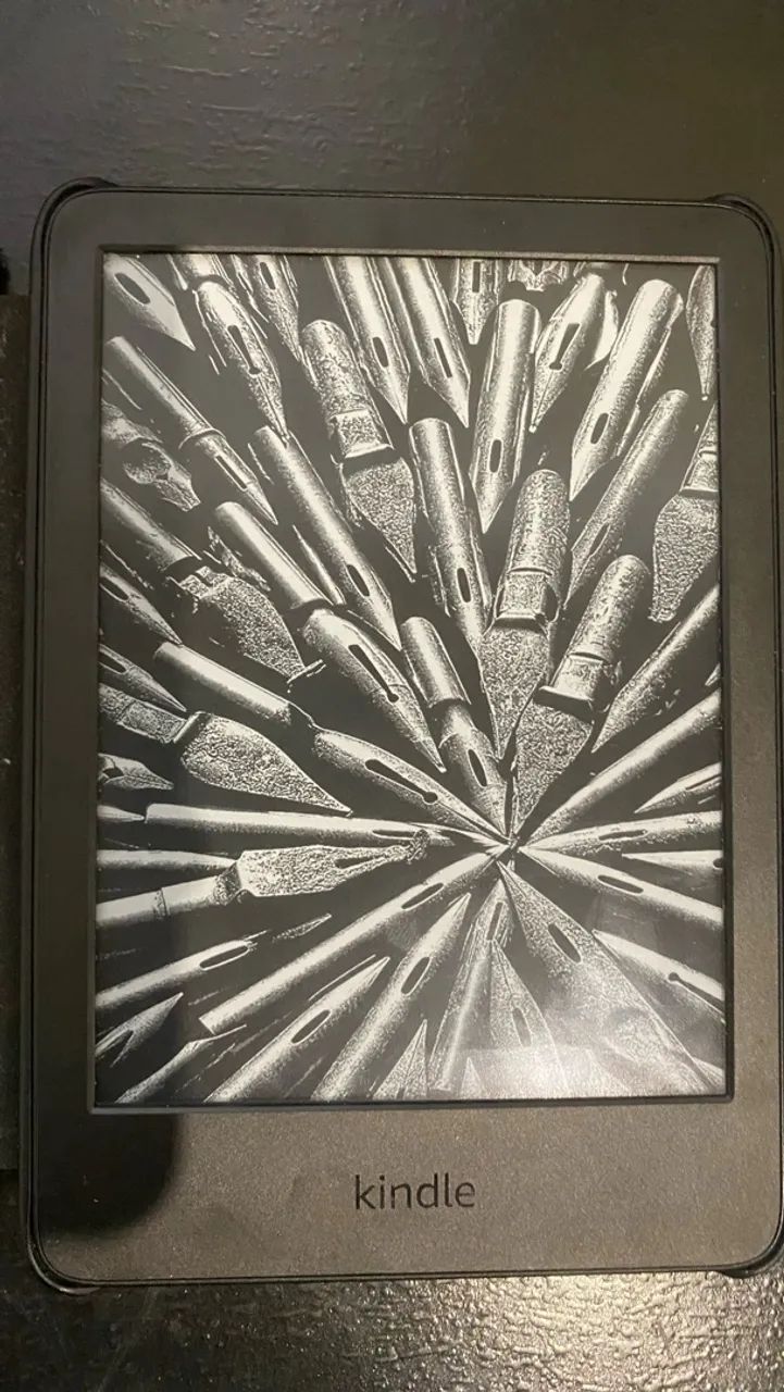 Kindle 11 Geração (2024) + capa rígida