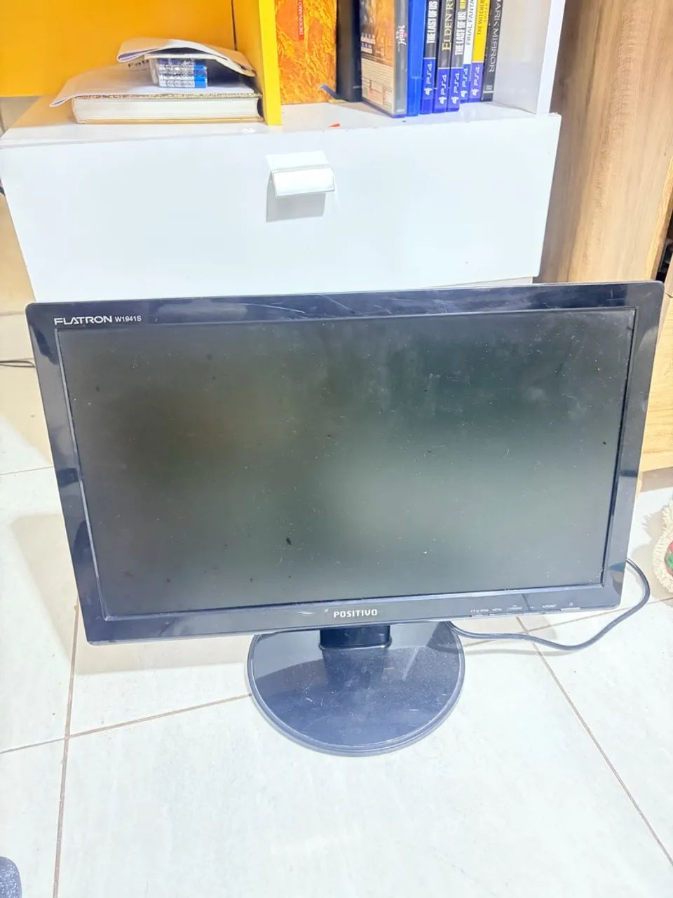 Monitor LG Flatron W1941S 18,5" Widescreen (Positivo) - Funcionando
