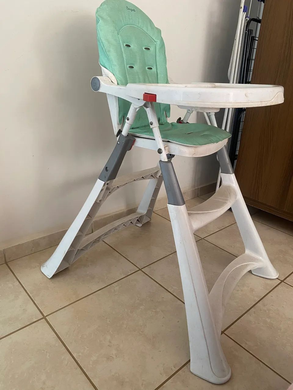 CADEIRA DE ALIMENTAÇÃO  - Foto 2