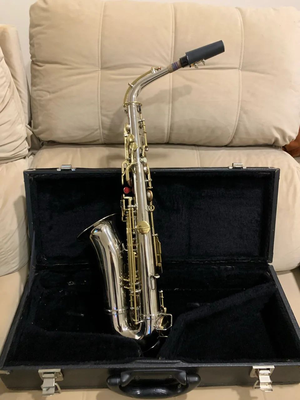 Vende-se Sax Sofone Weril MI Bemol