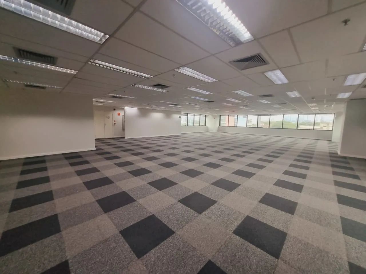 Sala comercial na Avenida Eusébio Matoso, 1375 - Conjunto 201/202  775 m² - Foto 5