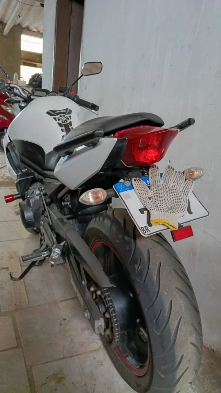 Yamaha XJ6 - Foto 4