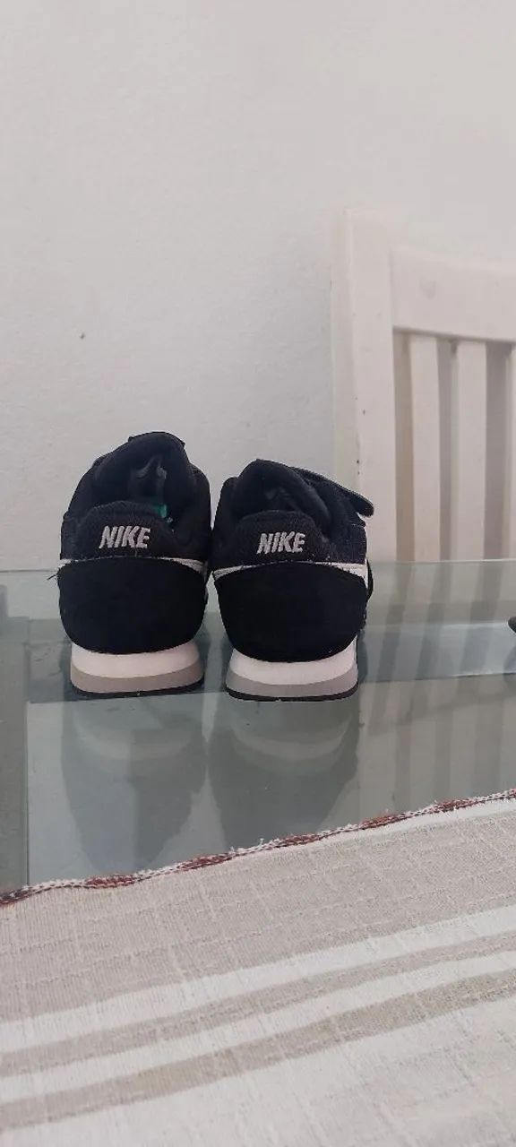 Tênis Nike Infantil número 30 - Foto 3