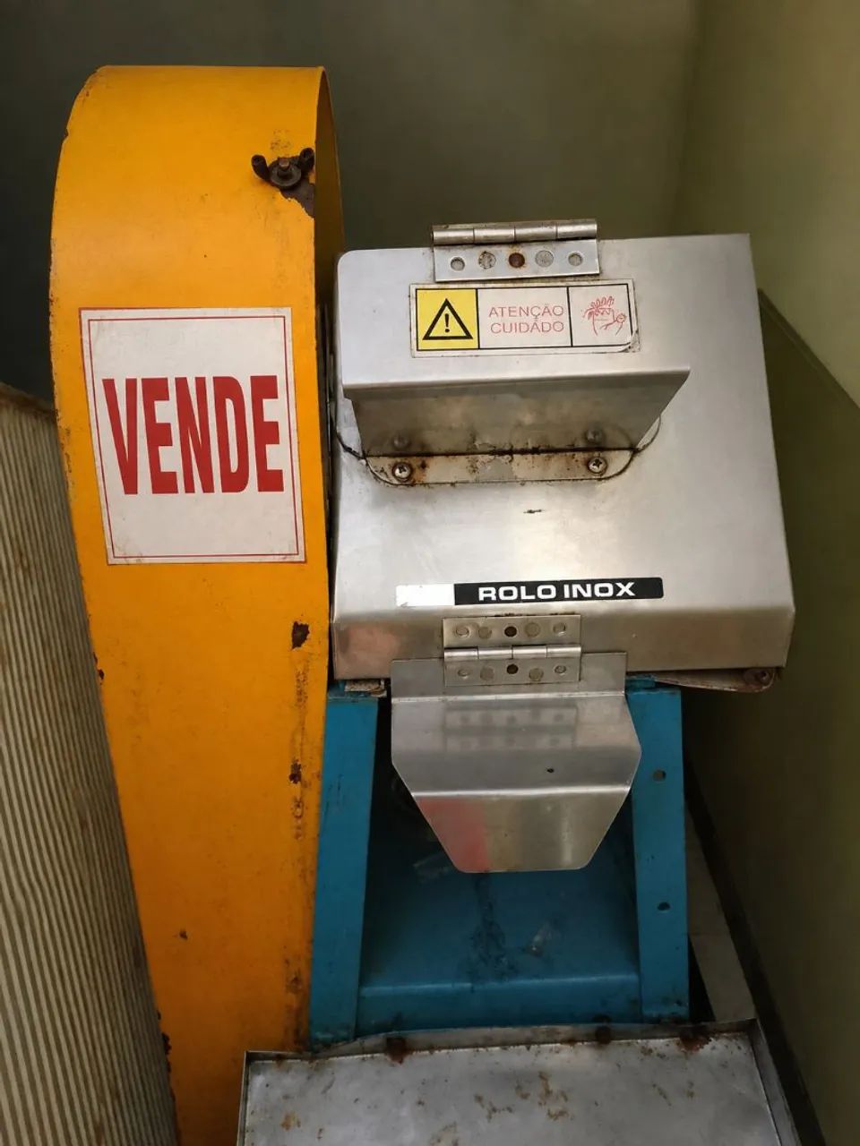 VENDO MAQUINA DE CALDO DE CANA 