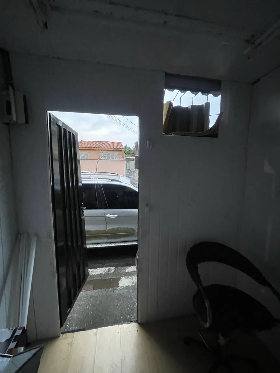 Vendo contanner banca pra fugir do aluguel  - Foto 3