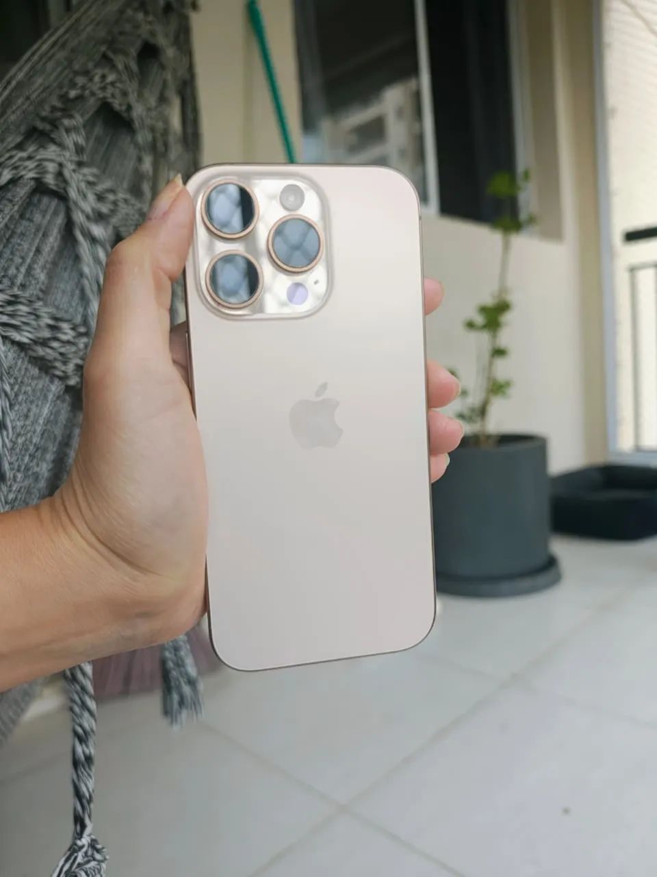 iPhone 16 Pro - Foto 4