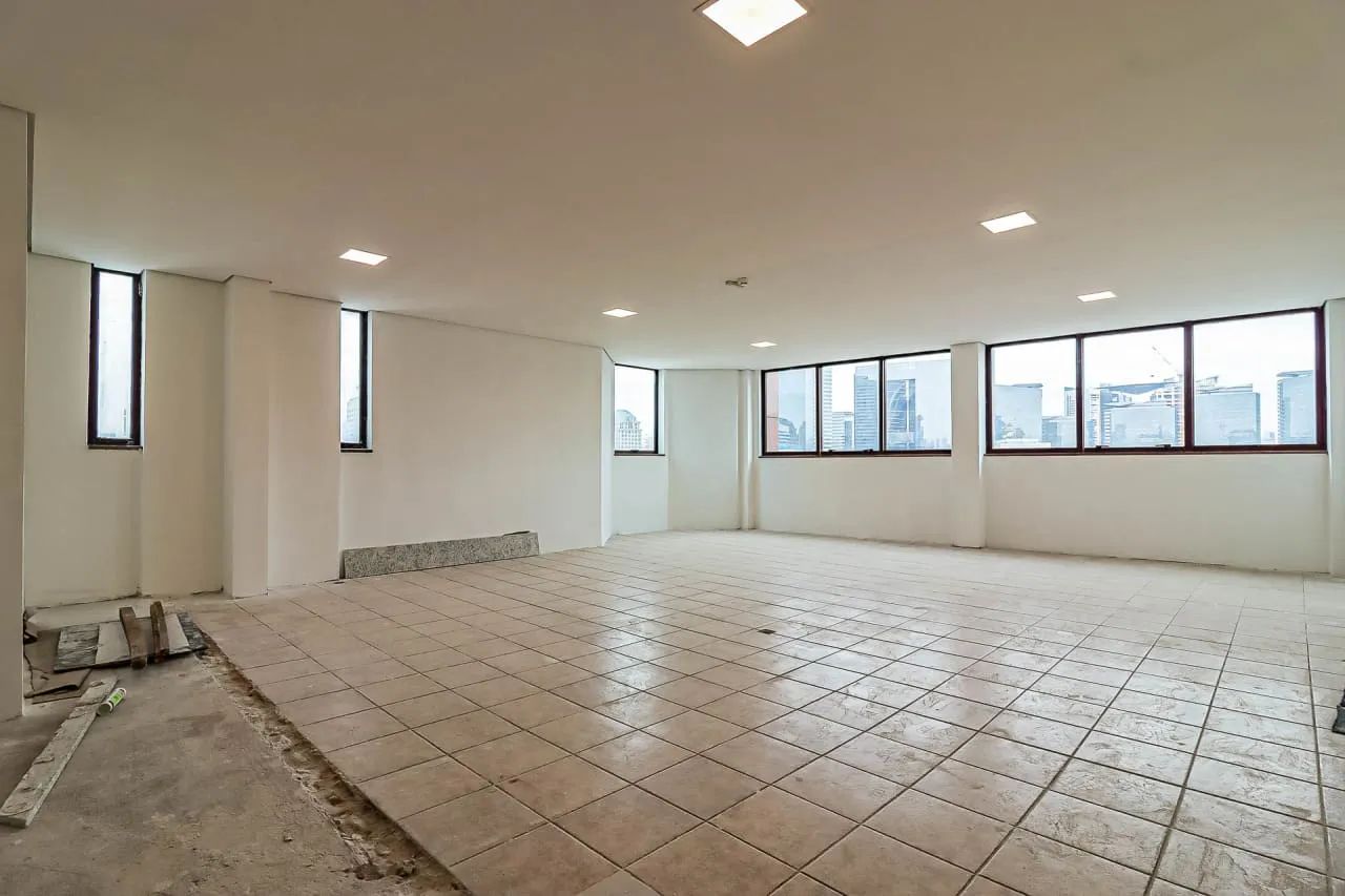 Sala comercial na Avenida Morumbi, 6901 - Cj. 72  66 m²
