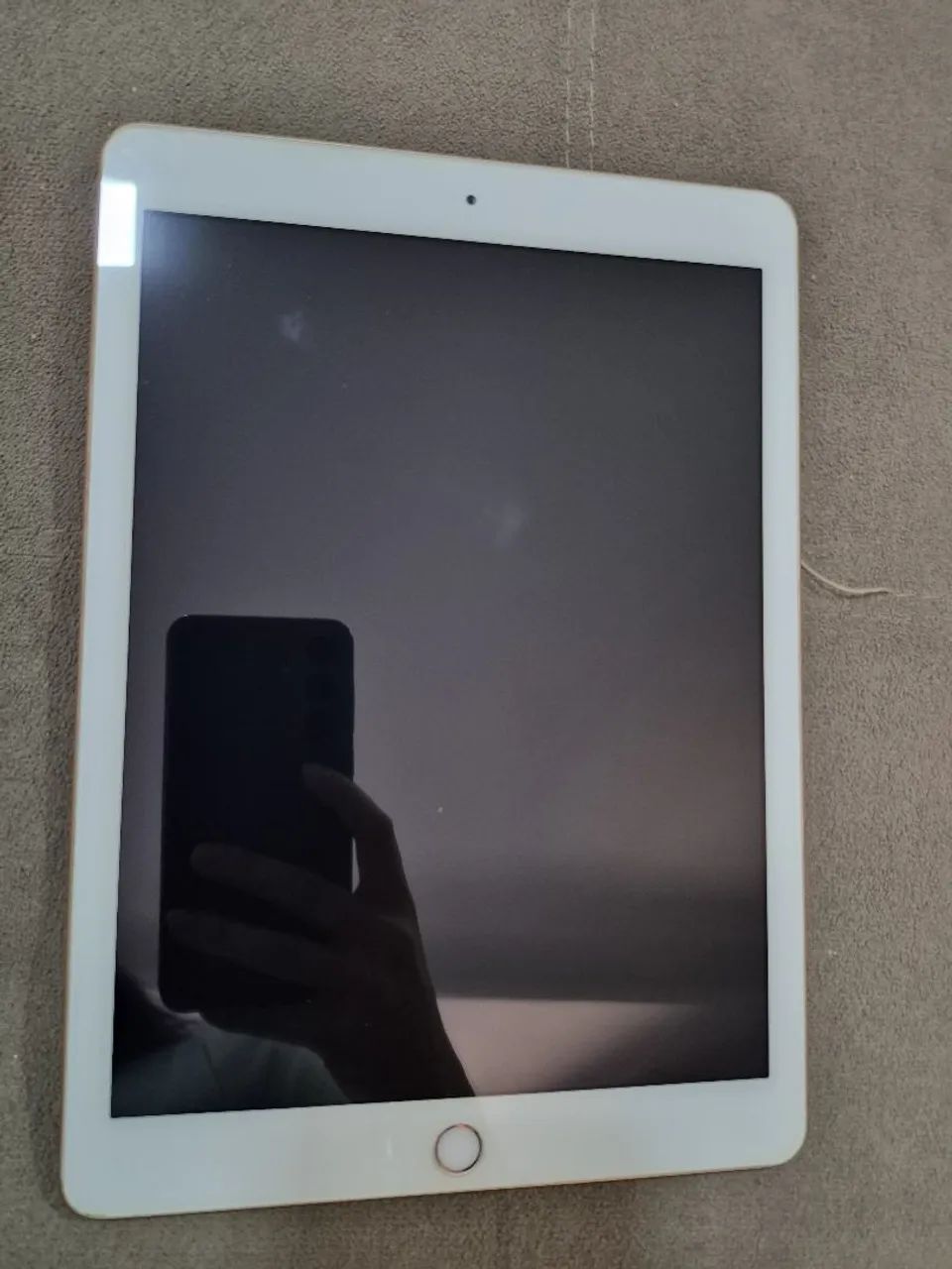 iPad 6a Geração 32gb Dourado - Foto 3