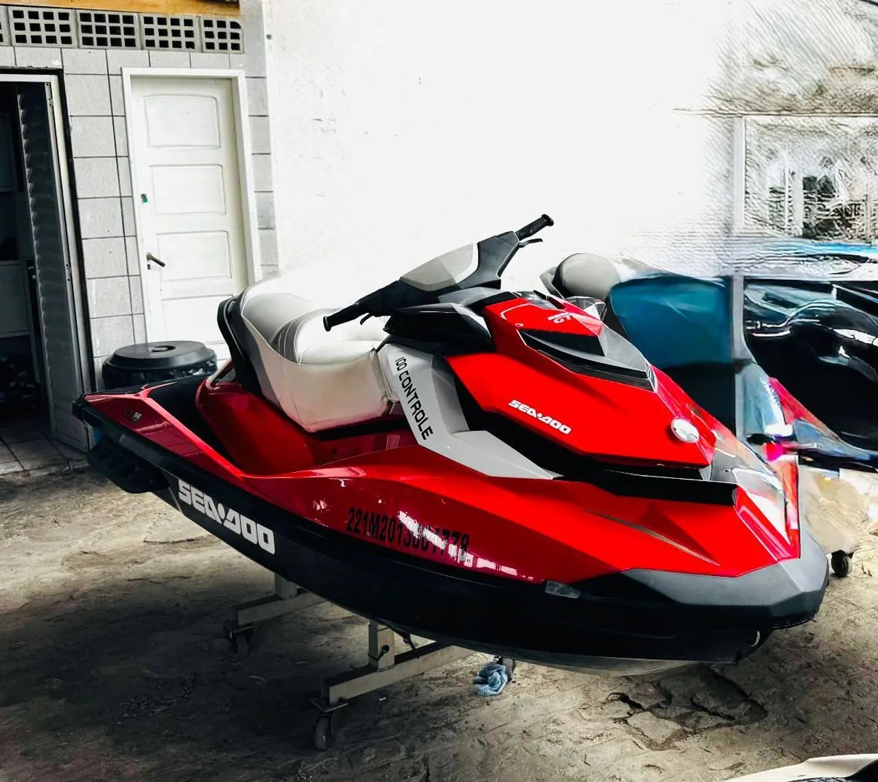 Jet Ski SeaDoo GTI 130HP - 2012