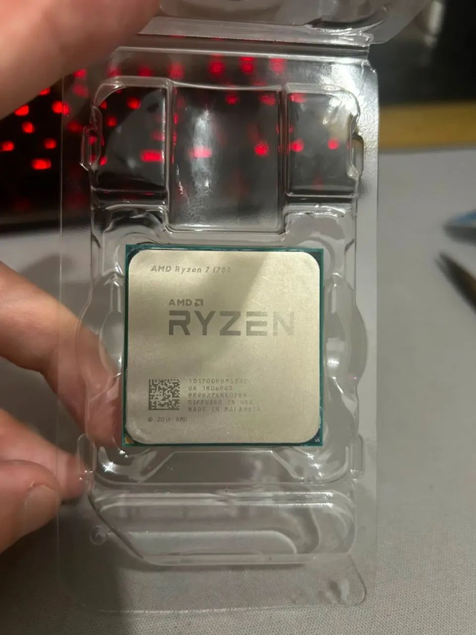 Ryzen 7 1700 - Sem coolerbox