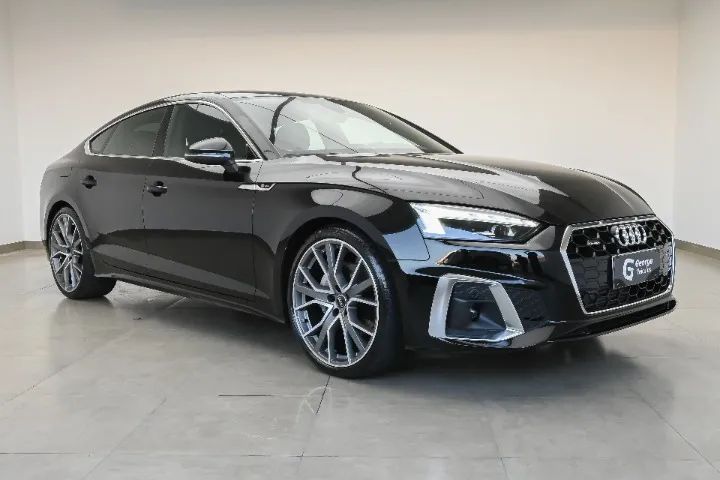 Audi A5 Sportb. S Line 2.0 TFSI Quatt. (híb.) 2025
