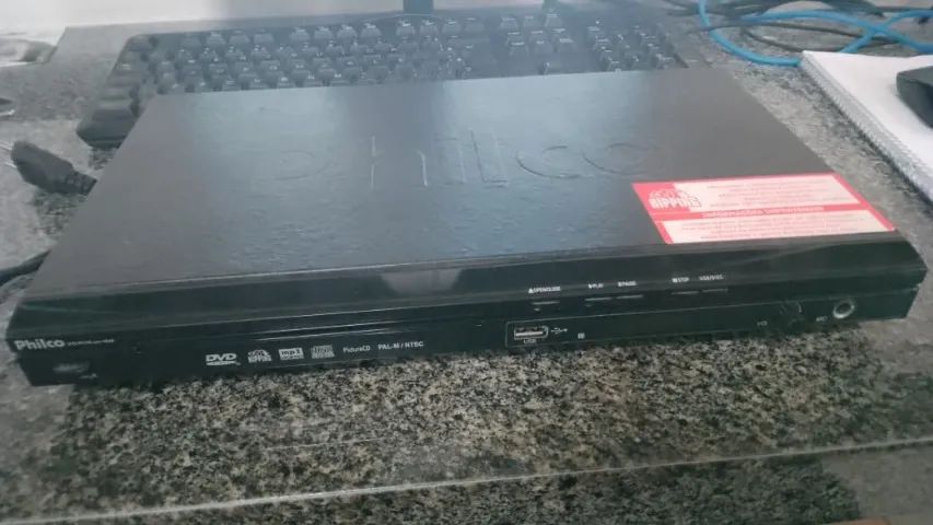 DVD Philco Usado com entrada USB, HDMI e entrada de microfone