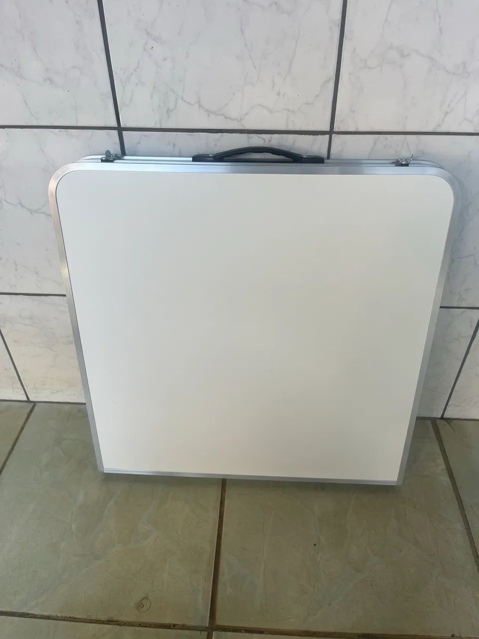 Kit mesa para camping e pesca com cadeira  - Foto 3