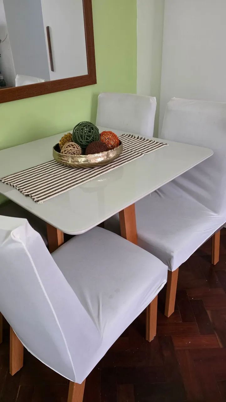 Mesa de jantar com 4 cadeiras  - Foto 2