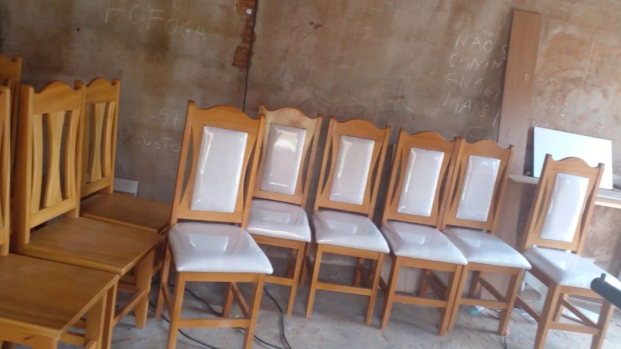 Cadeiras estofadas  - Foto 3